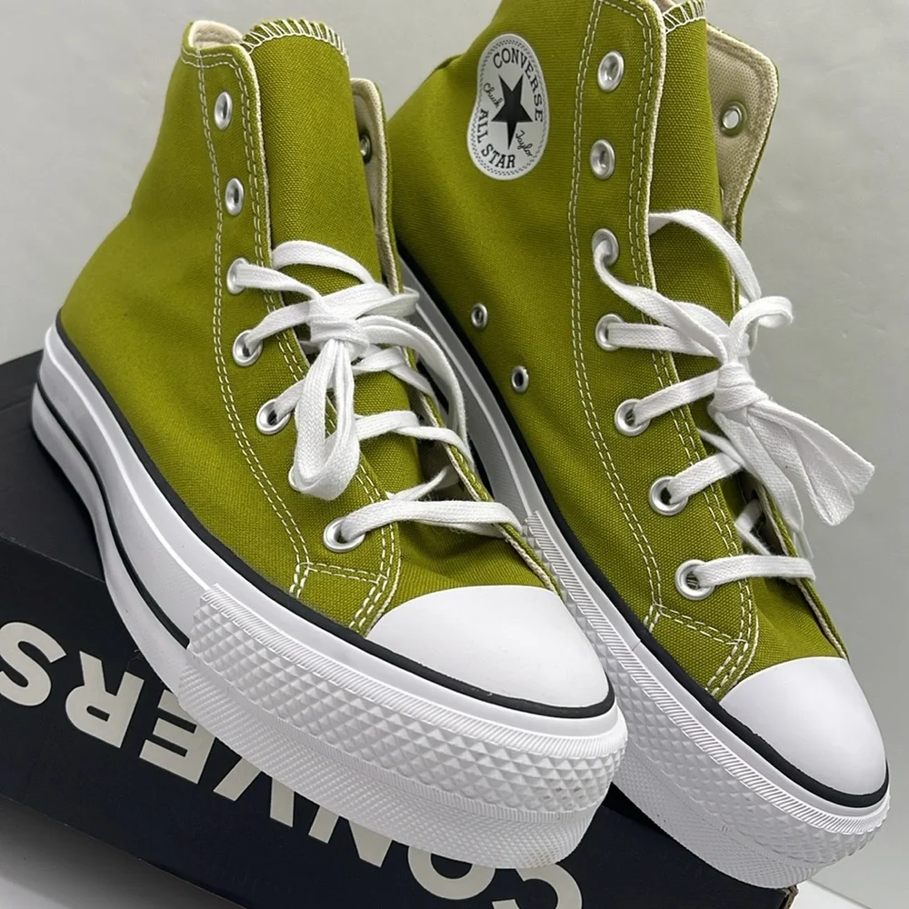 Converse WMNS High Top Platform Sneakers A08286F
CTAS LIFT HI MAGIC FOREST/WHITE - Picture 6 of 16